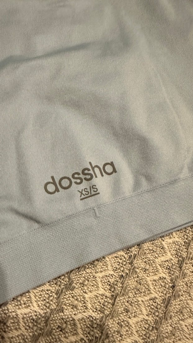 Gri V Yaka Uzun Kollu Spor Üst - Görsel 3