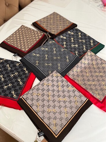 Gucci İthal Twill Eşarplar