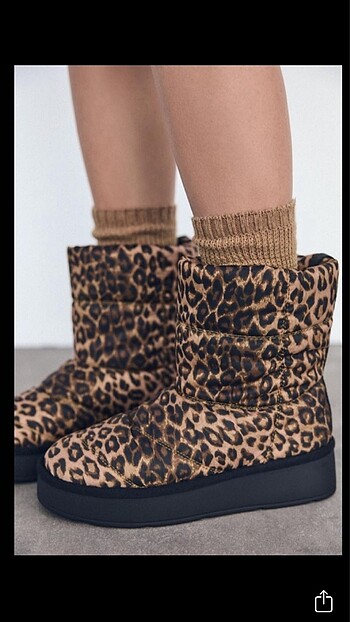 Zara Leopar Desenli Bot