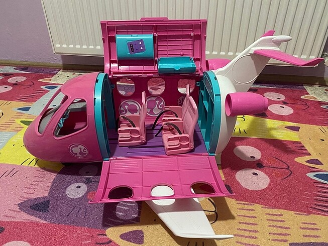 Barbie Uçağı