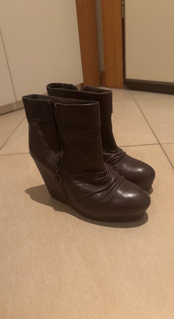 Deri Kahverengi Dolgu Topuklu Kadın Bot - Görsel 5