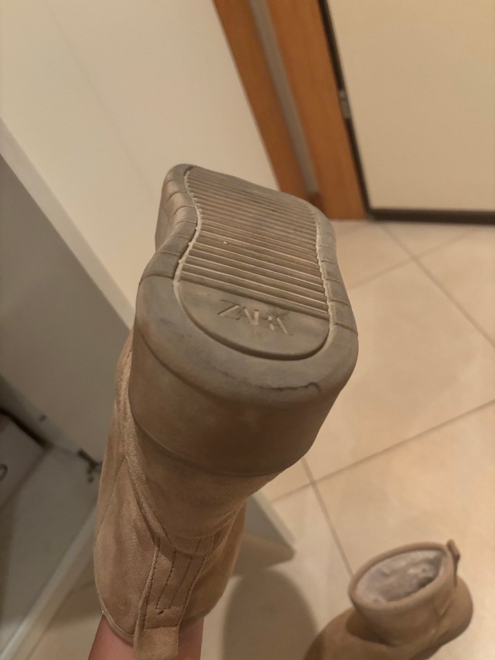 Bej Süet Kadın Topuklu Botlar - Görsel 5