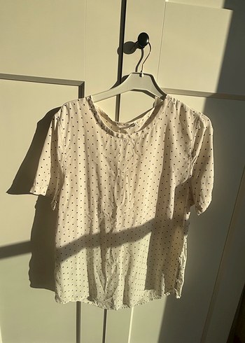 Bej Puantiyeli V Yakalı Keten Bluz - Görsel 3