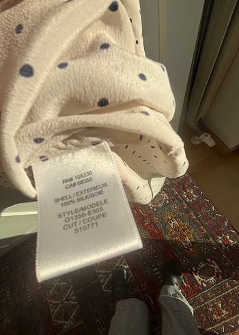 Bej Puantiyeli V Yakalı Keten Bluz - Görsel 5