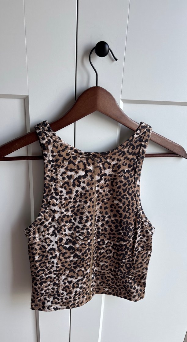 Deri Tokalı Parlak Kahverengi Leopar Desenli Atlet - Görsel 3