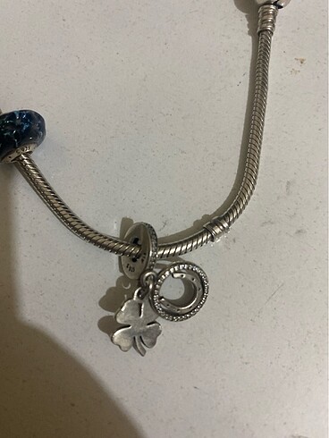 Pandora Şans charm