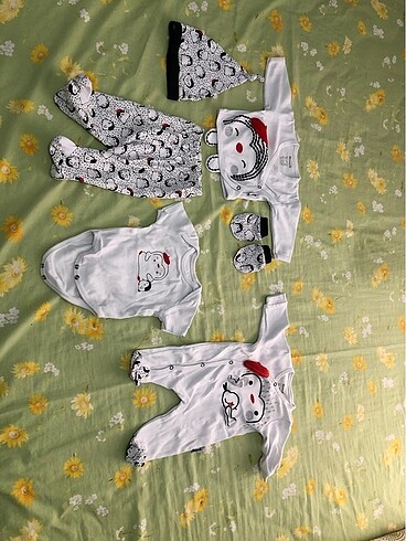Civil 0-6 ay arası bebek kıyafetleri