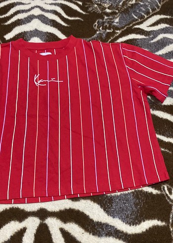 Kırmızı Çizgili Kadın Kısa Kollu Tişört - Görsel 2