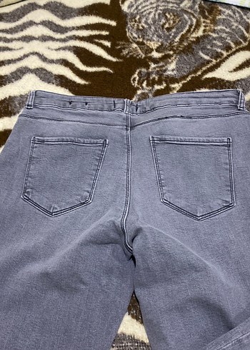 Gri Zebra Desenli Kadın Denim Pantolon - Görsel 2