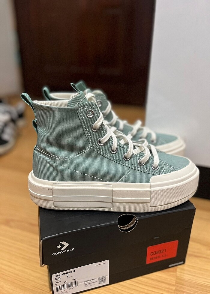 38 no 1 defa giysim hesiye geldi ayağıma dar oldu - Görsel 3