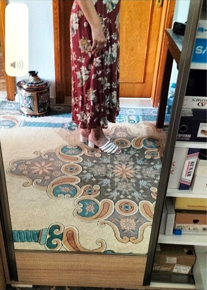 Çecekli elbise - Görsel 4