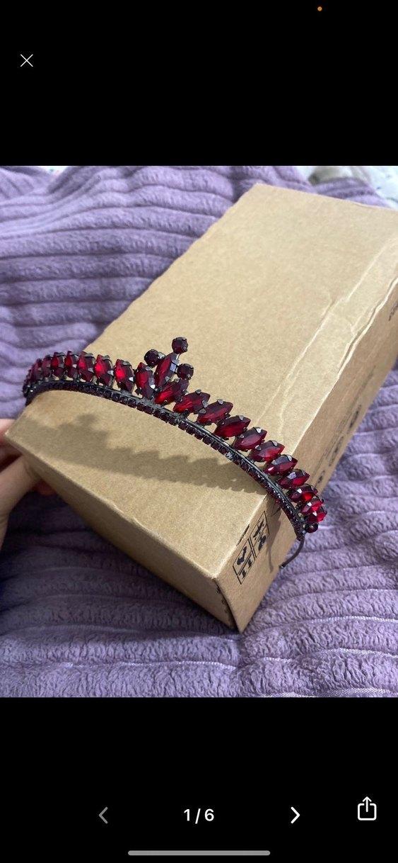 Bordo Taşlı Gotik Tarz Taç - Görsel 2