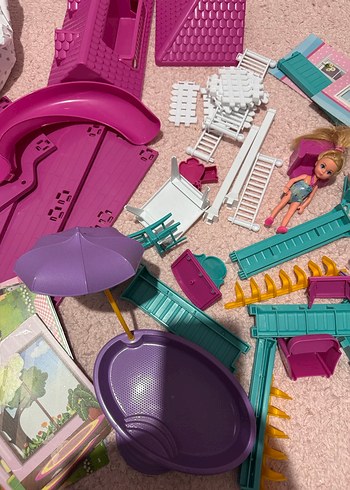 Pembe Plastik Oyuncak Ev - Görsel 3