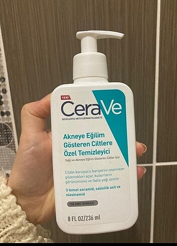 Cerave yüz yıkama Jeli 