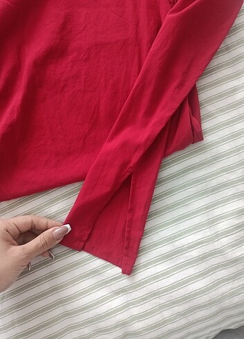 m Beden kırmızı Renk Bershka kırmızı elbise
