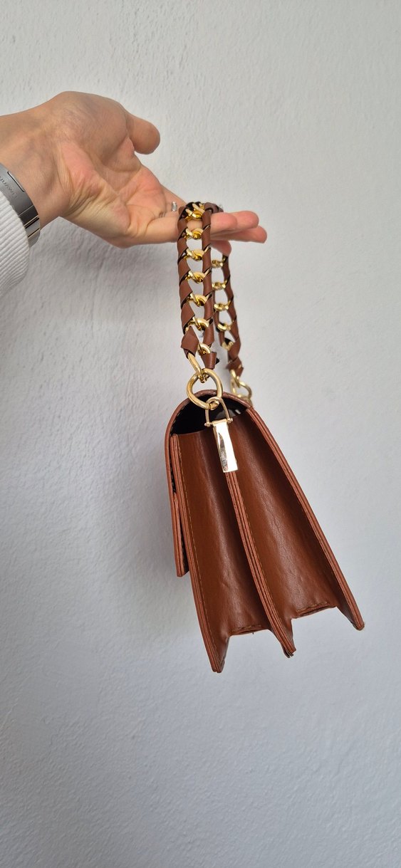 Zincir Detaylı Kahverengi Deri Kadın Çanta - Görsel 5