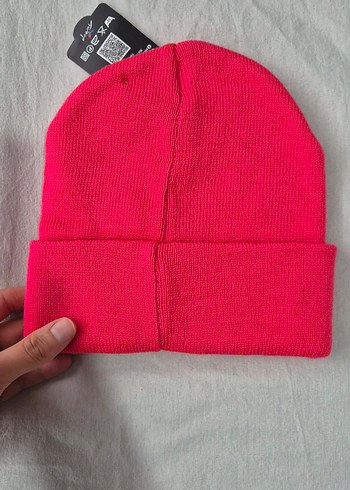 Pembe Örgü Kadın Bere - Görsel 3