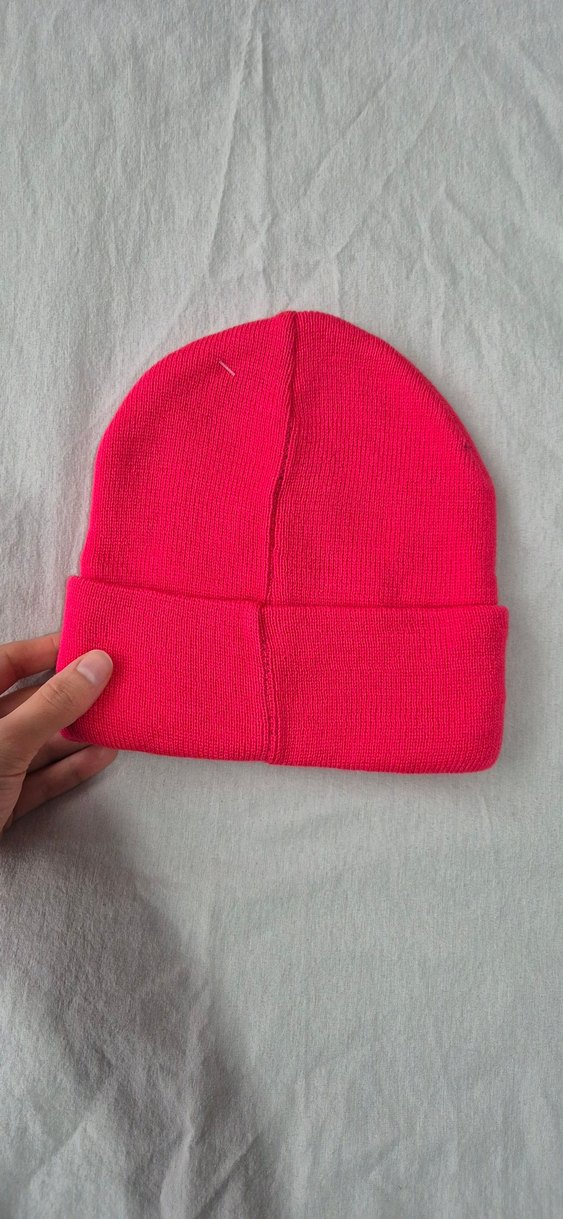 Pembe Örgü Kadın Bere Alien Nakışlı - Görsel 2