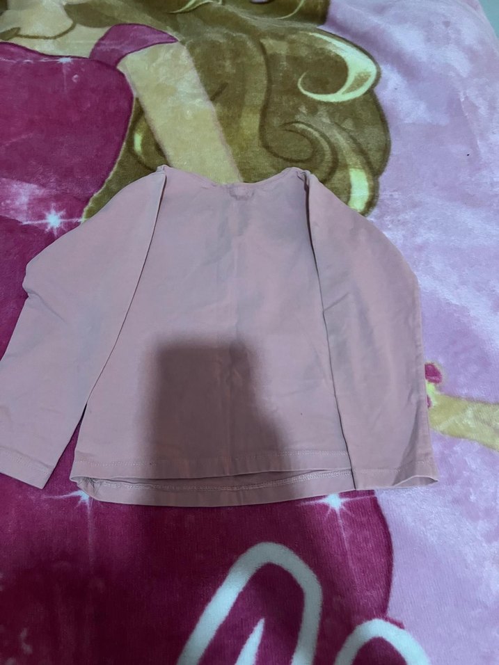 Nakışlı, düğmeli pembe uzun kollu kız tişörtü - Görsel 3