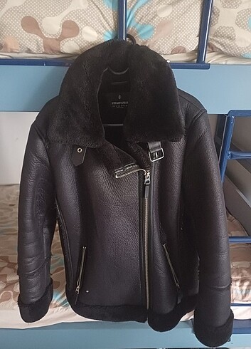 Stradivarius Biker Mont