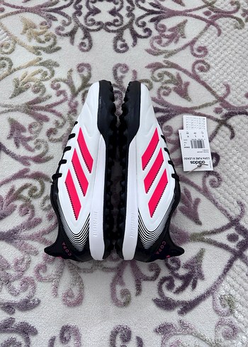 42 Beden Adidas Halı Saha (SIFIR-ORİJİNAL)