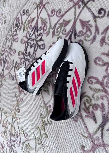 Adidas Halı Saha (SIFIR-ORİJİNAL)