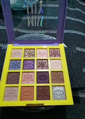 Diğer miss lily 16lı far paleti watsons ürünü