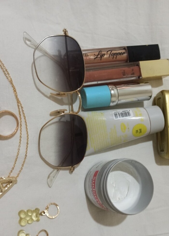 Makyaj ürünleri  - Görsel 2