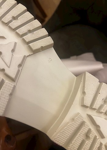 Beyaz Kadın Deri  Çizme - Görsel 4