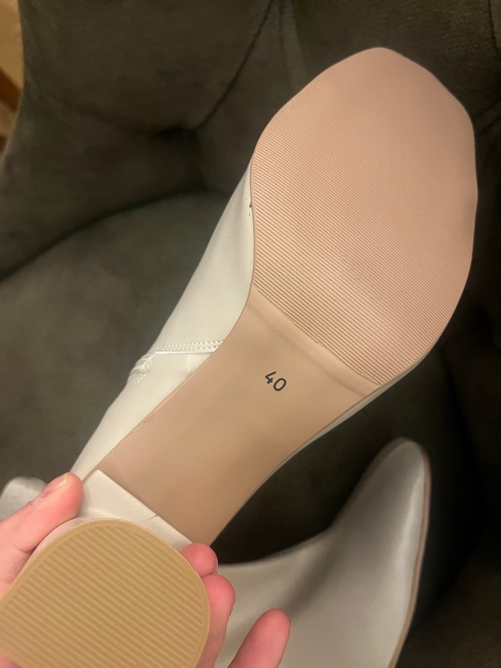 Fermuarlı Kadın Bot - Görsel 2