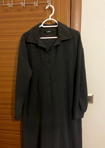 Uzun Kollu Rahat Kesim Elbise - Görsel 2