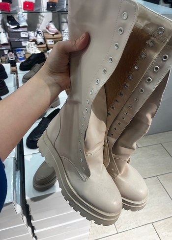 Bej Çizme - Görsel 2