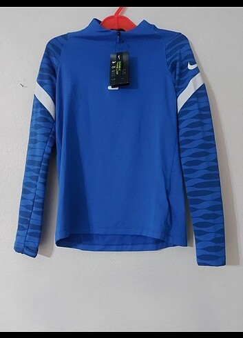 Nike esofman üstü 