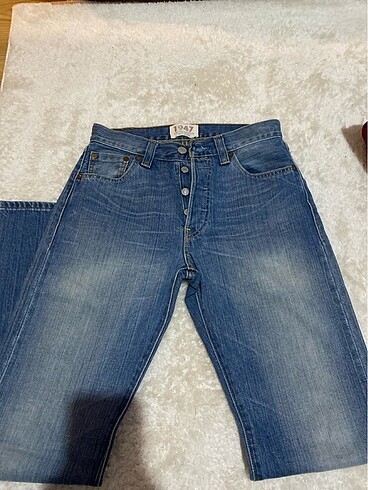 Levis pantolon