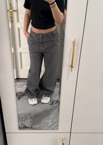 Gri taşlı ışıltılı jean - Görsel 4