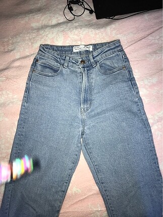 Stradivarius mom jean