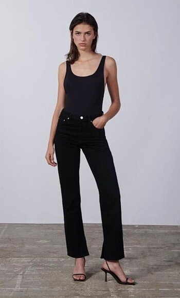 Zara ZW THE 90?S SLIM FIT JEAN