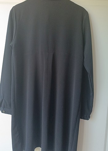 Siyah Parlak Uzun Kollu Düğmeli Kadın Tunik - Görsel 5