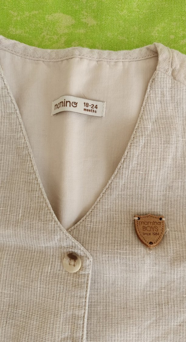 Bej Düğmeli Çocuk Yelek ve Pantolon Takımı - Görsel 2