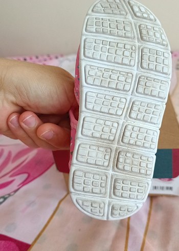25 Beden Vicco Pembe Kız Çocuk Cırt Cırtlı Terlik