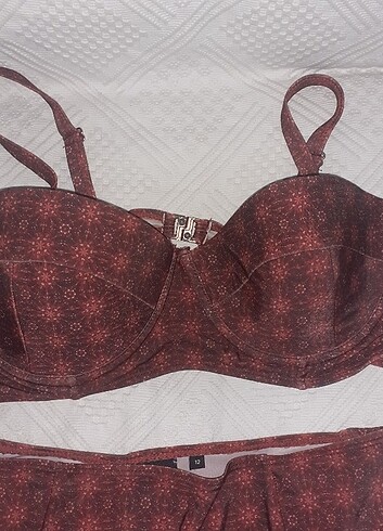 42 Beden bordo Renk Bikini takım 