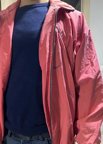 Erkek Kırmızı Düğmeli Midi Yağmurluk - Görsel 2