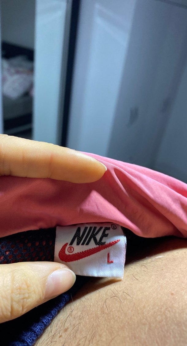 Erkek Kırmızı Düğmeli Midi Yağmurluk - Görsel 5