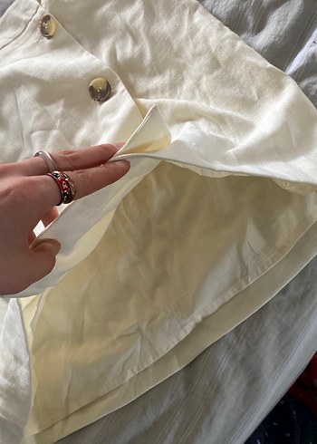 Düğmeli Beyaz Keten Midi Etek - Görsel 3