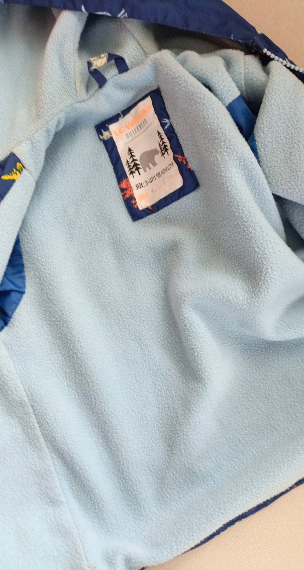 Renkli Baskılı Erkek Çocuk Kapüşonlu Yağmurluk - Görsel 4