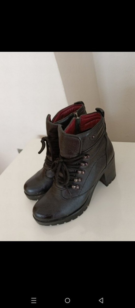 Siyah Deri Gotik Topuklu Bot - Görsel 3