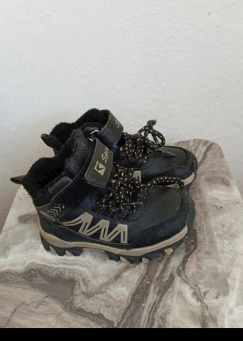 Erkek Çocuk SiyahBot - Görsel 3