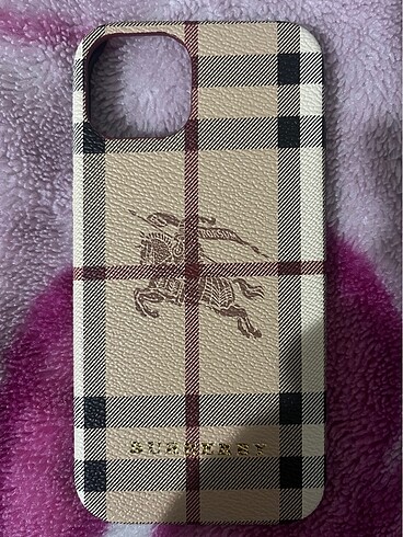 Burberry iphone 13 kılıf