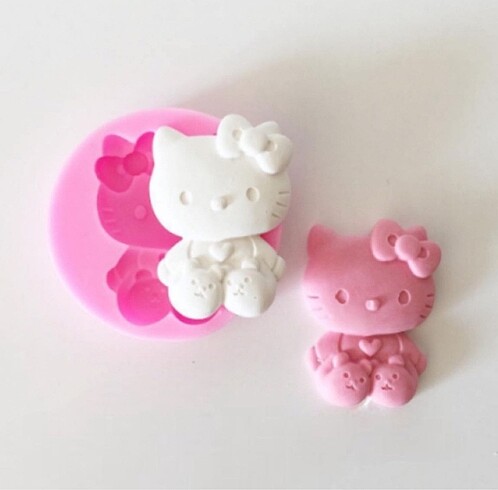 Hello kitty mum kalıbı