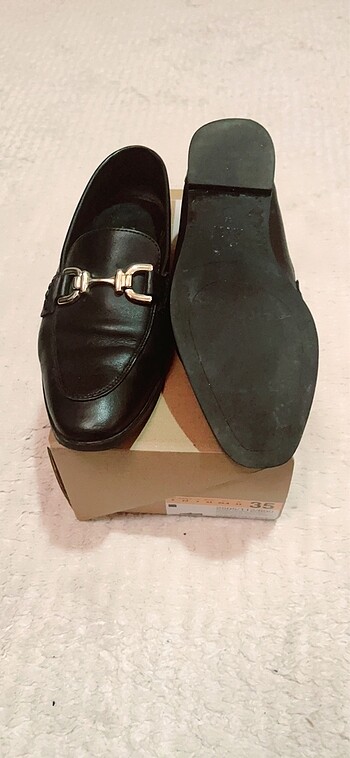 35 Beden siyah Renk Zara loafer tokalı